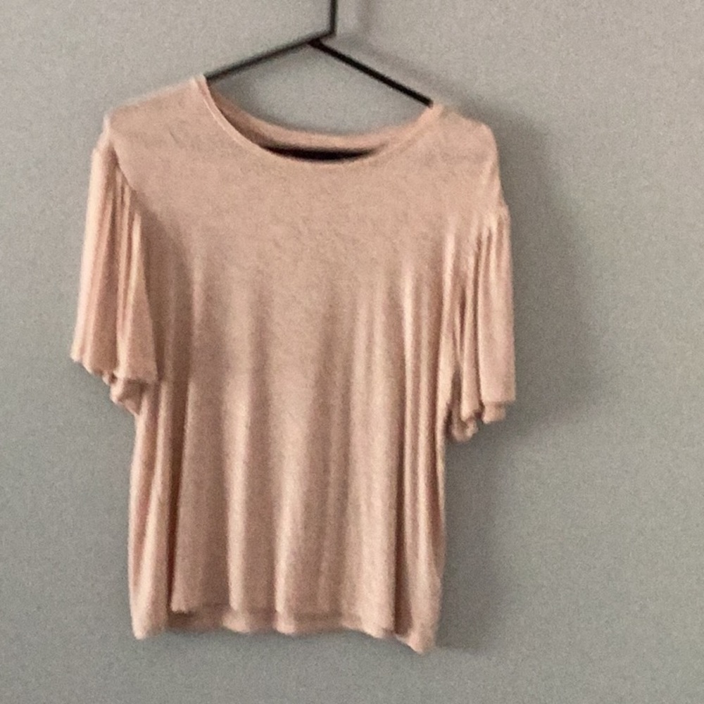Apt 9 top, XS, pink with gold flecks.Bundle 3 for $20, all must be $10 or under.